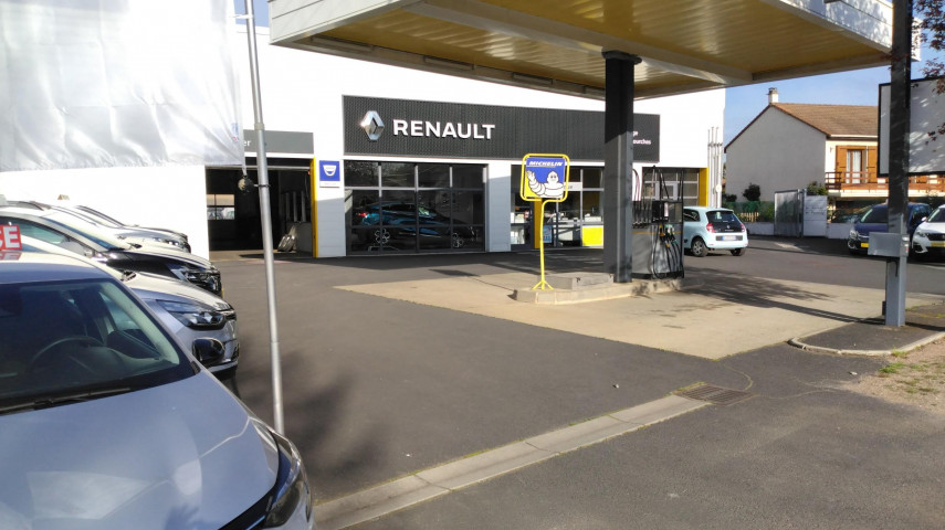 Garage automobile : vente vn/vo, rÉp, carrosserie à reprendre - Agglo. de Clermont-Ferrand (63)
